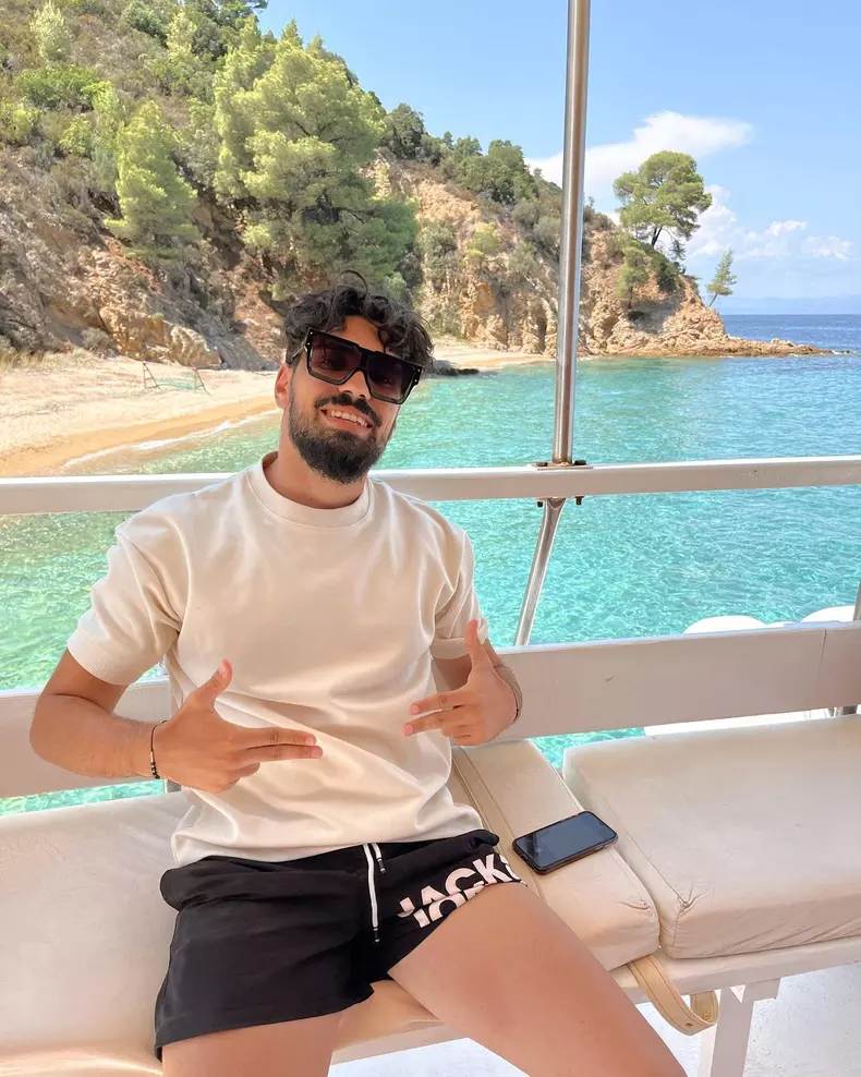 cine-este-alexandru-brebenoiu-2