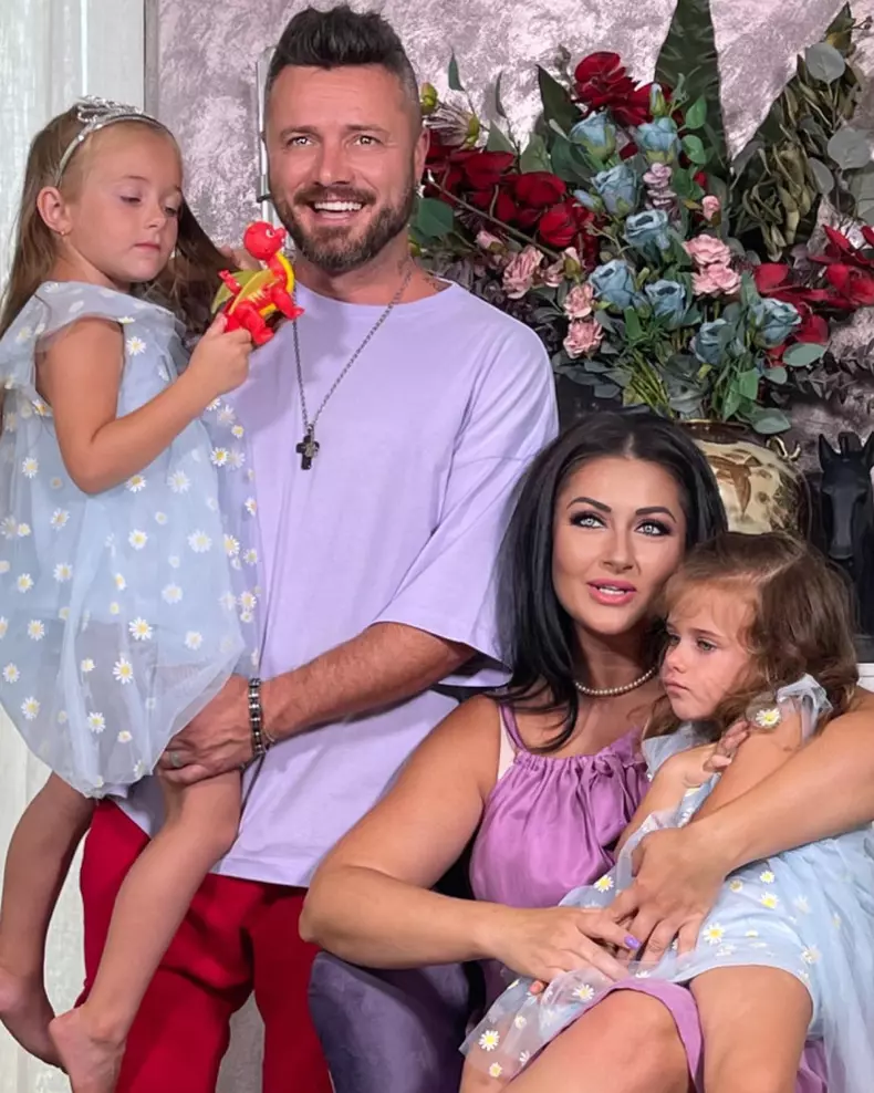 gabriela-cristea-si-tavi-clonda-2