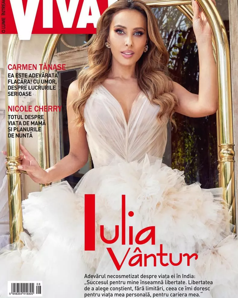 iulia-vantur-1-1