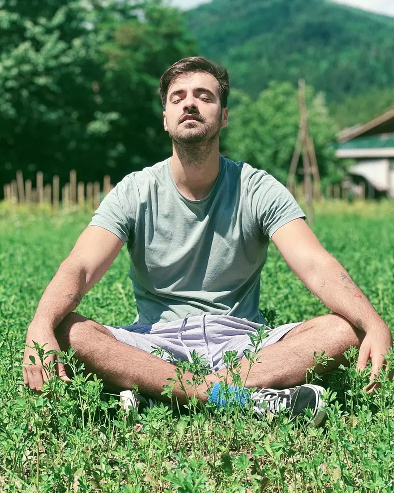 cine-este-liviu-teodorescu-4