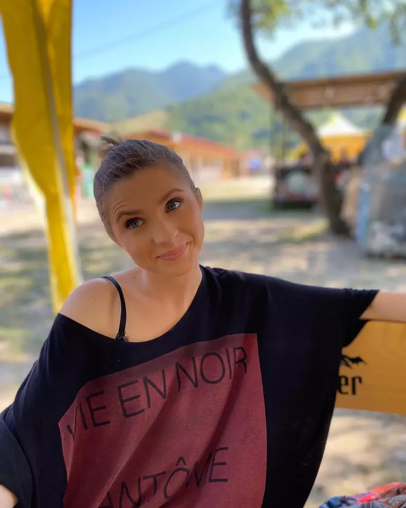 cristina-ciobanasu-4