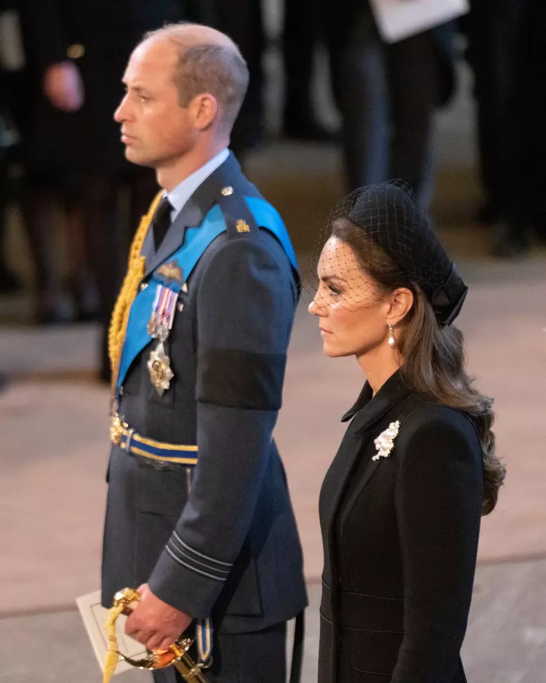 Death of Queen Elizabeth - Day Six