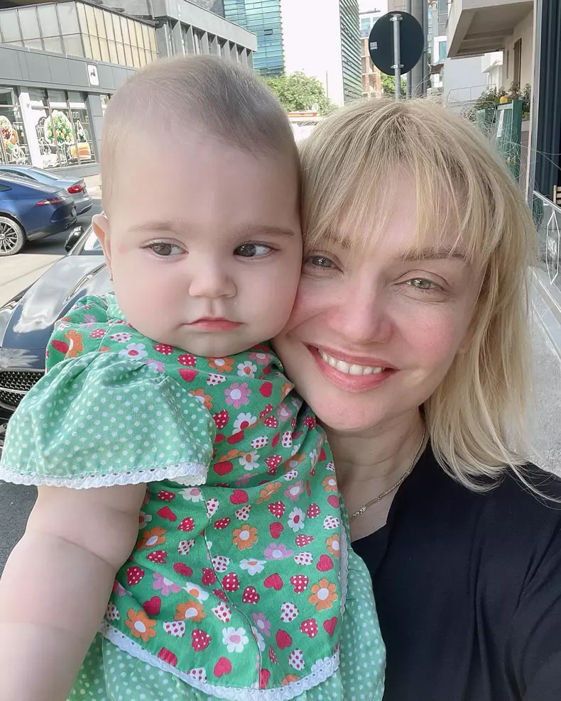 cristina-cioran-nu-vrea-sa-se-casatoreasca-cu-tatal-fiicei-sale-zel-isi-doreste-eu-nu