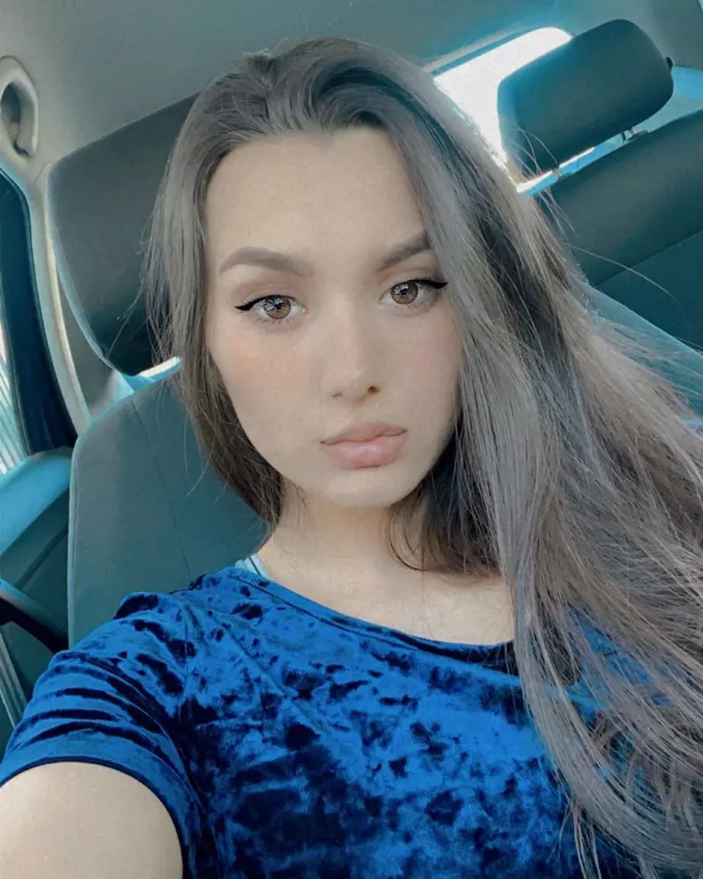 cine-este-camelia-dumitrache-sora-lui-jador-3