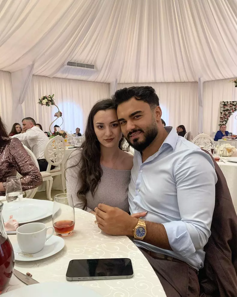 cine-este-camelia-dumitrache-sora-lui-jador-5