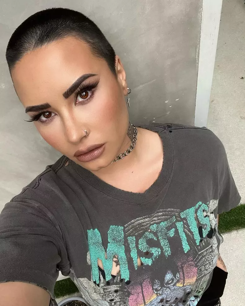 demi-lovato-8