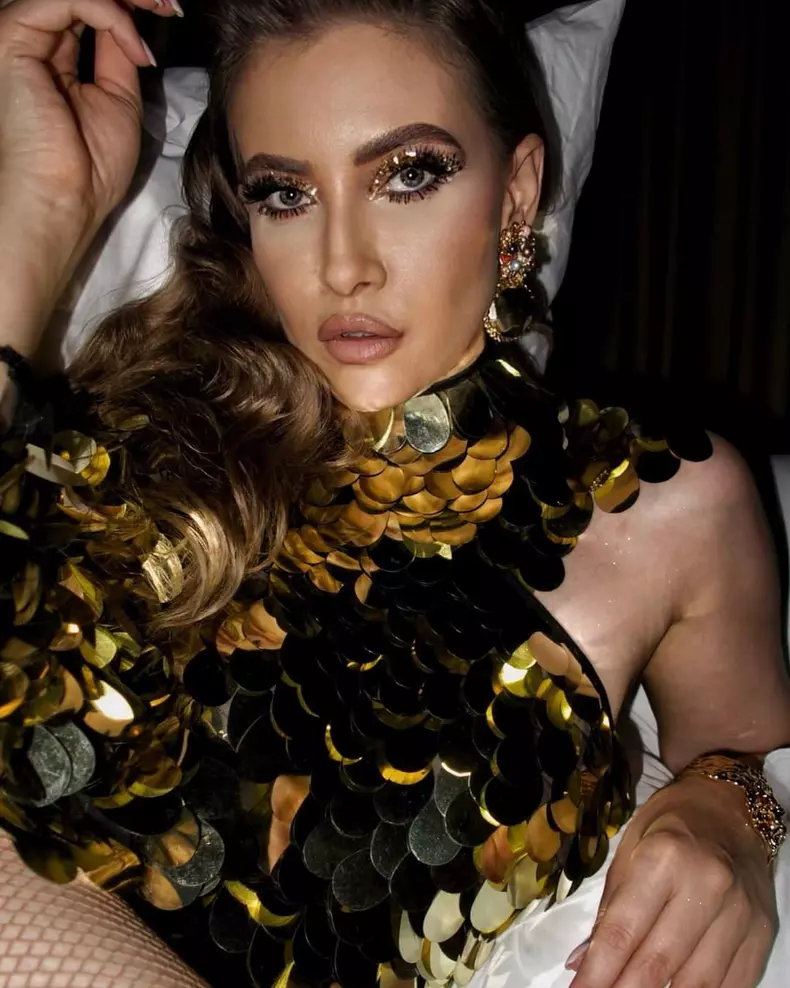 fb_img_1670914833657