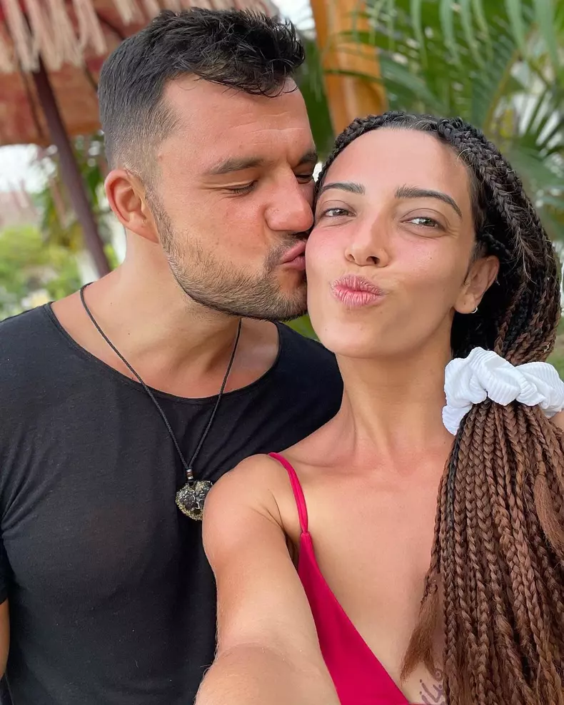 cine-este-iubita-lui-remus-boroiu-4