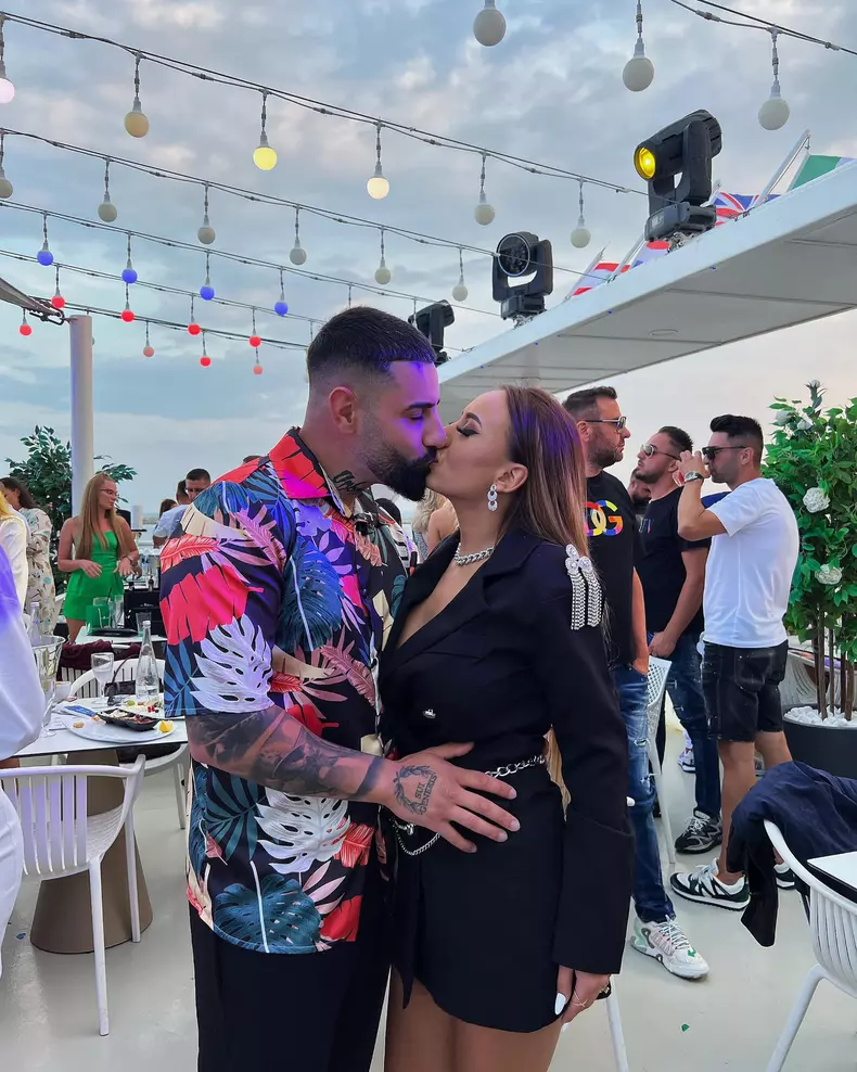 marinela si iubitul ei