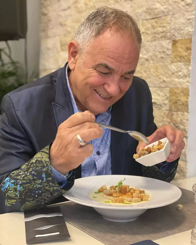 314467573_10225694367359529_1302642349698711274_n