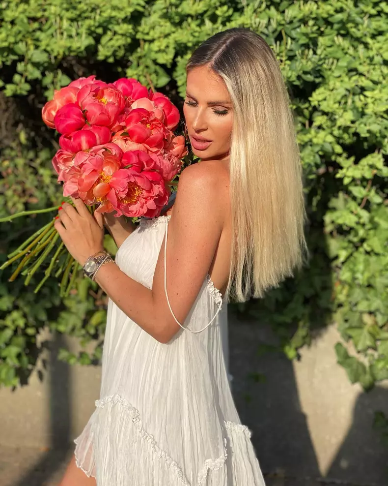 andreea-banica-8-1