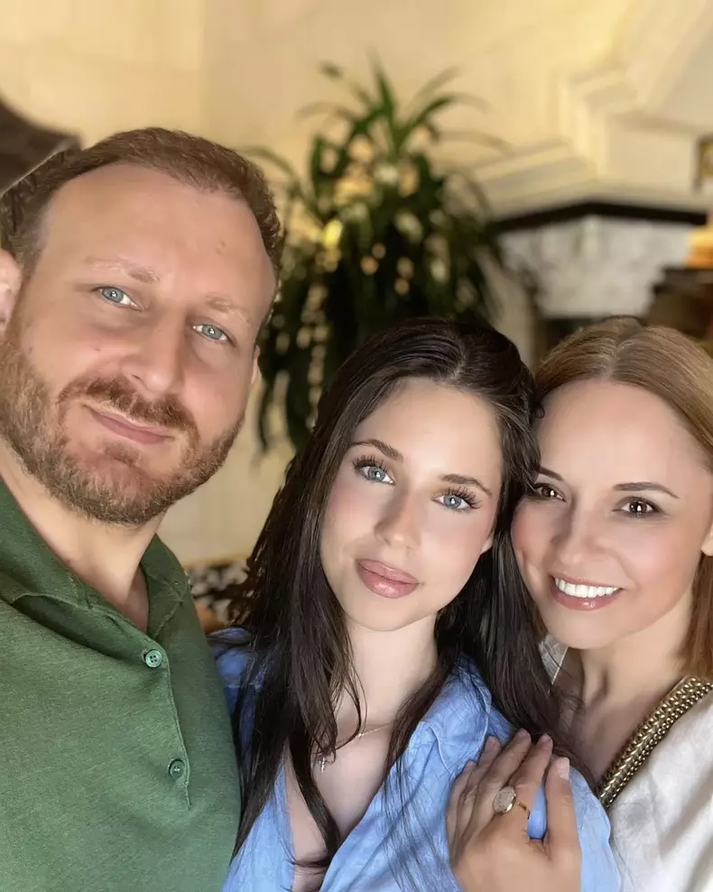 andreea marin si fiica sa