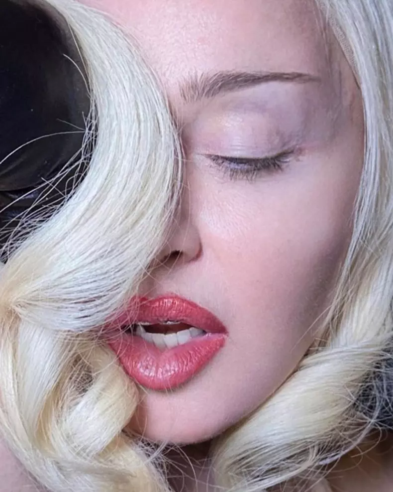 Madonna sur les réseaux sociaux