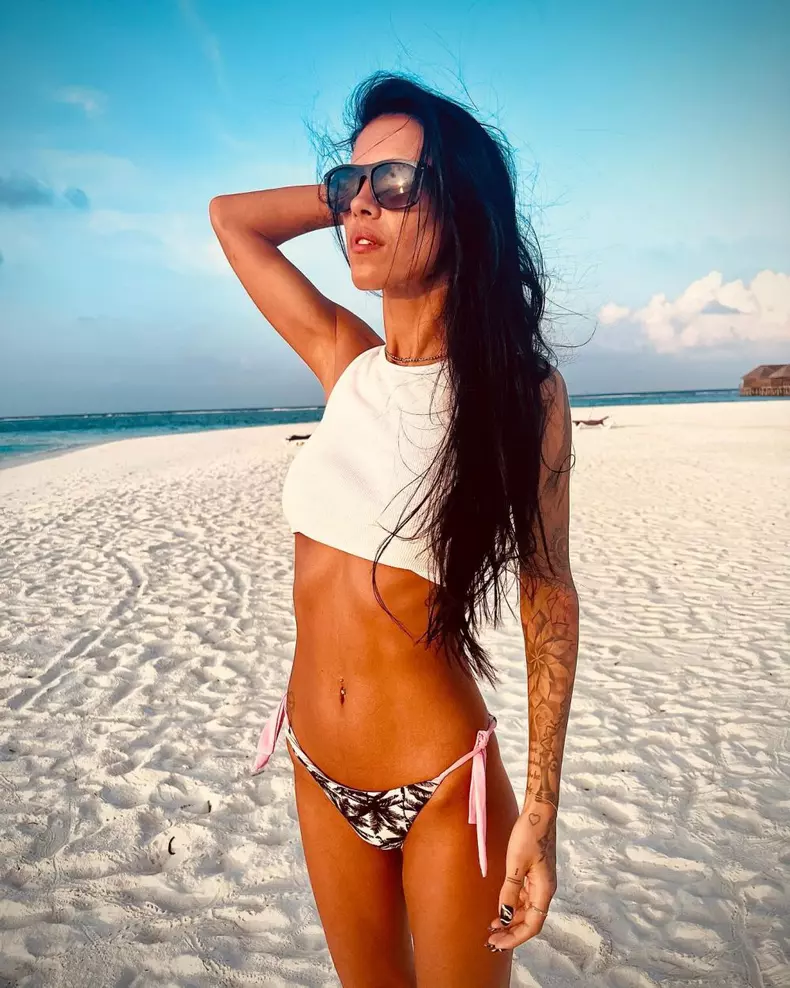 liv10