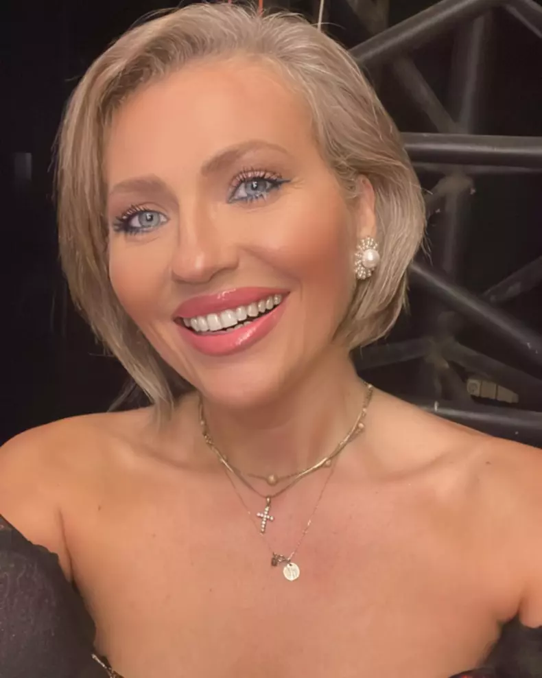 mirela vaida vacanta