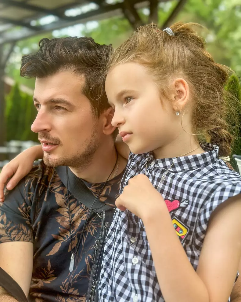 ce-familie-frumoasa-are-radu-sirbu-13