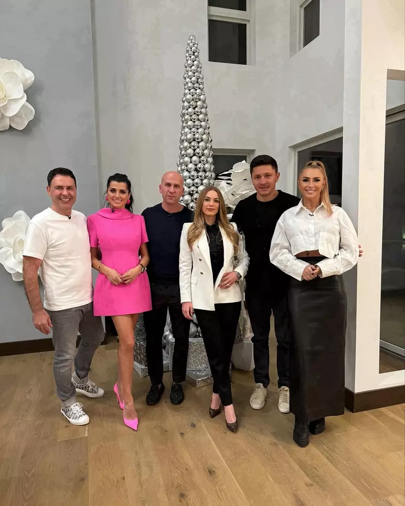 414236030_907675567388493_6795757971284579092_n