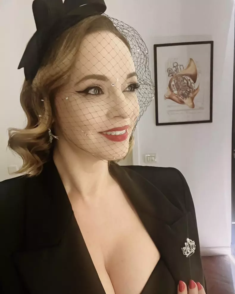 andreea-marin-2-1