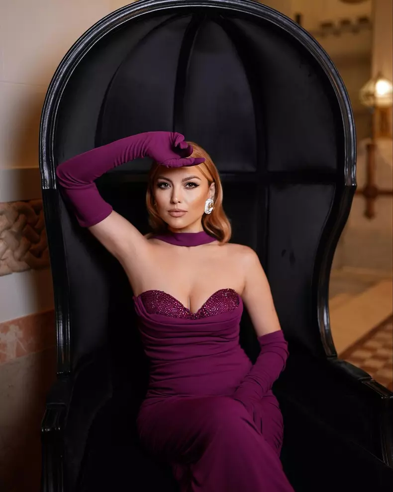 elena-gheorghe-98
