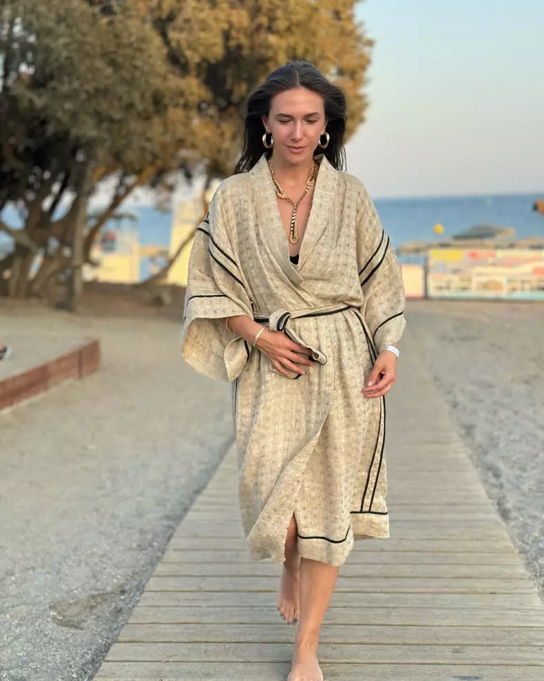 adela-popescu-654-2