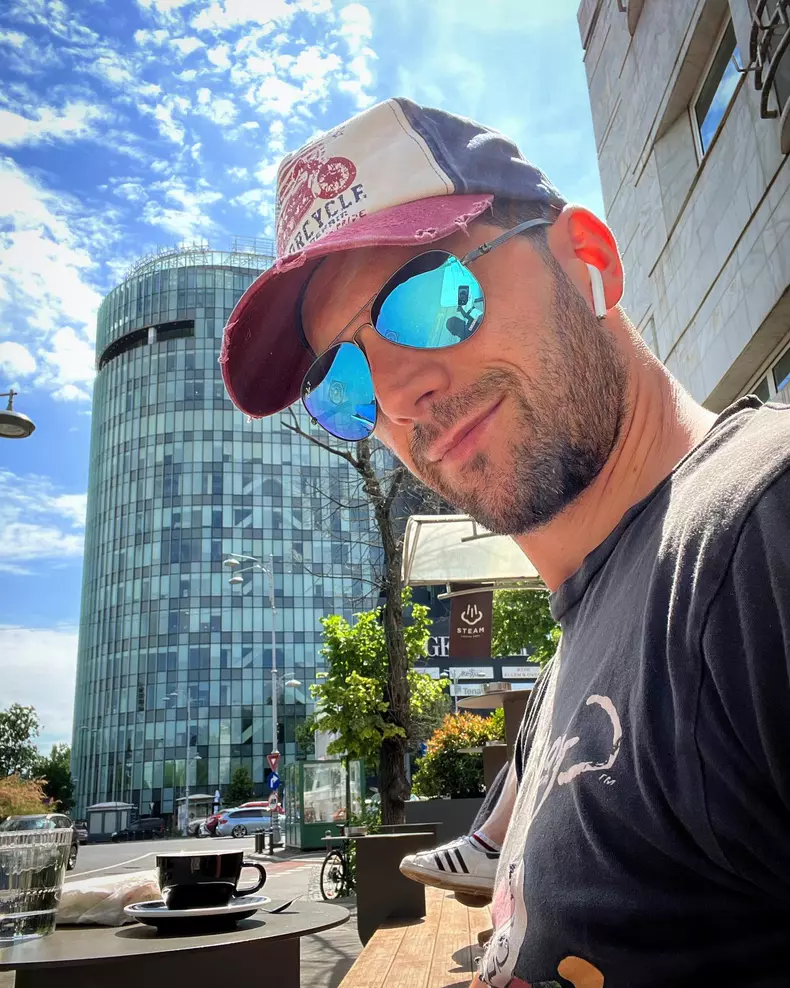 adrian nartea 3