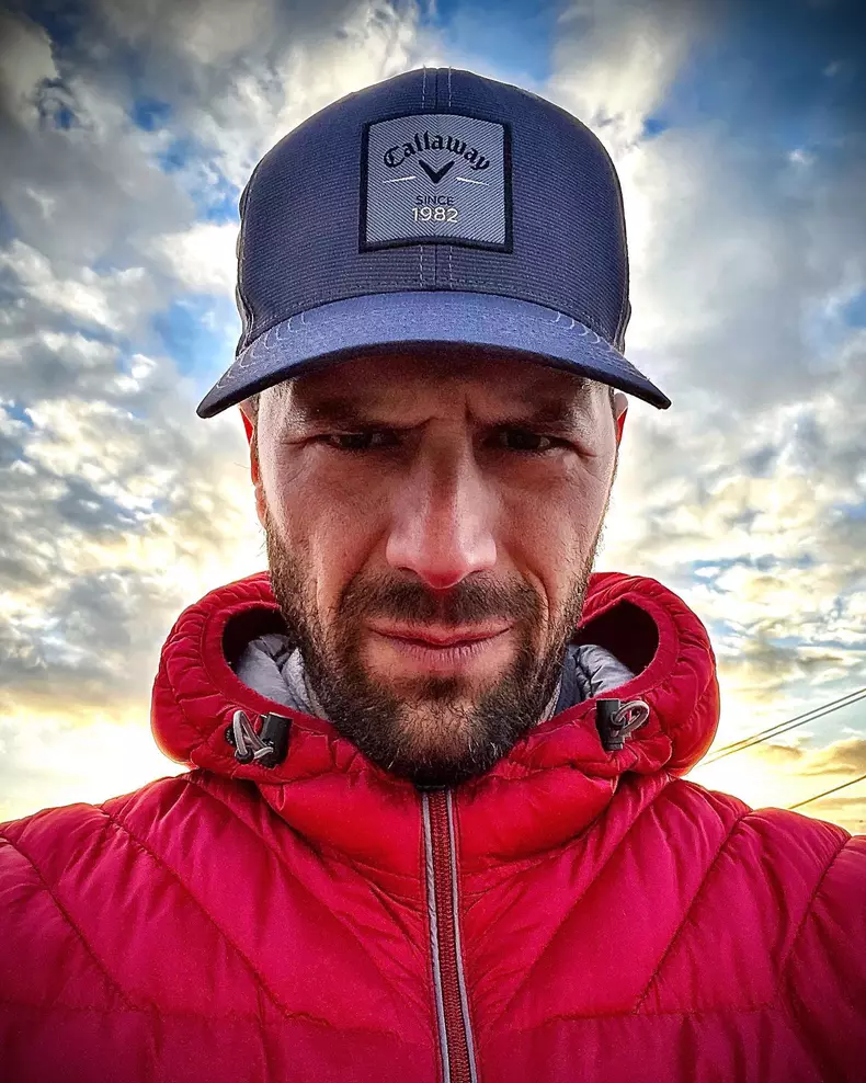 adrian nartea 9