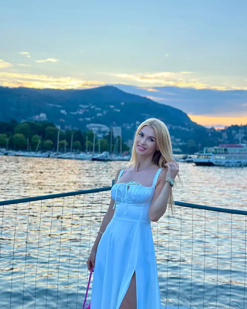 andreea4