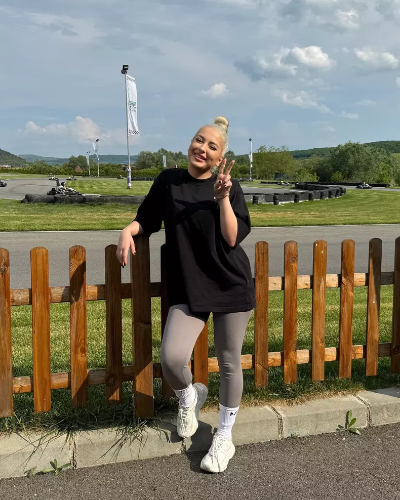 andreea7