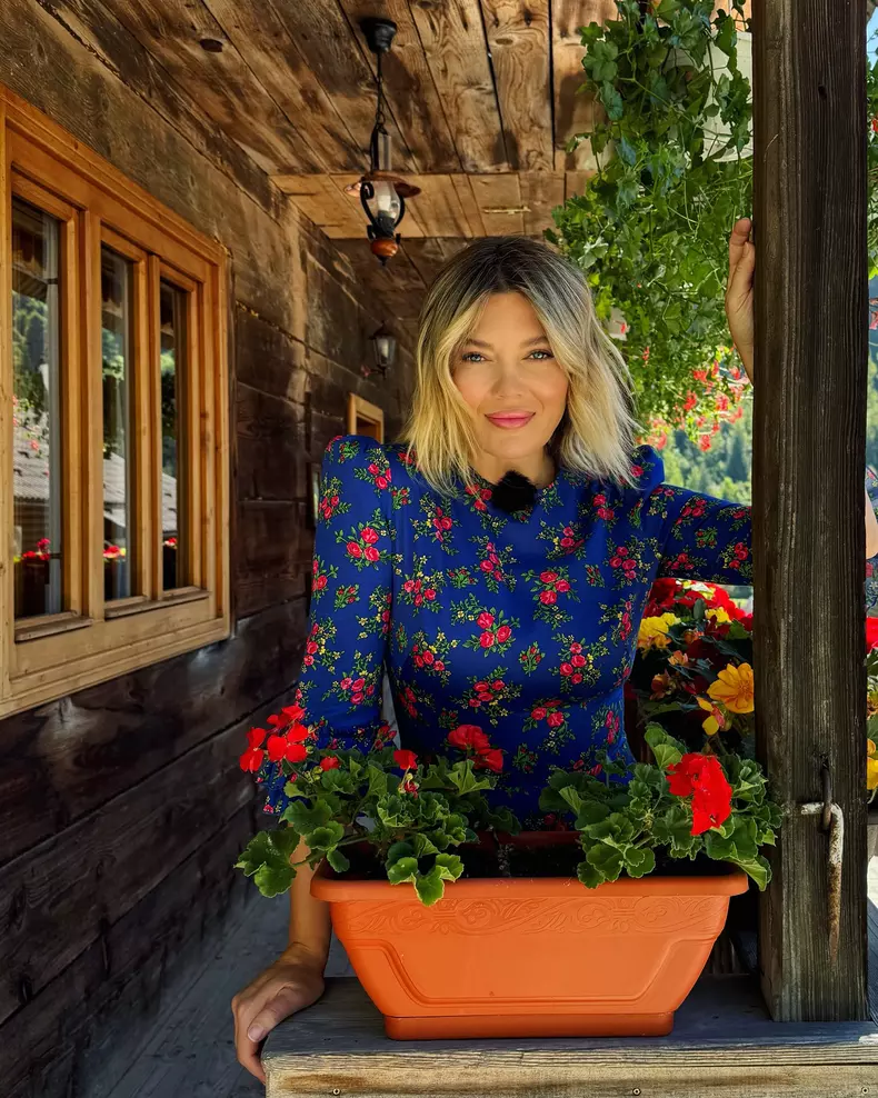Gina Pistol (3)