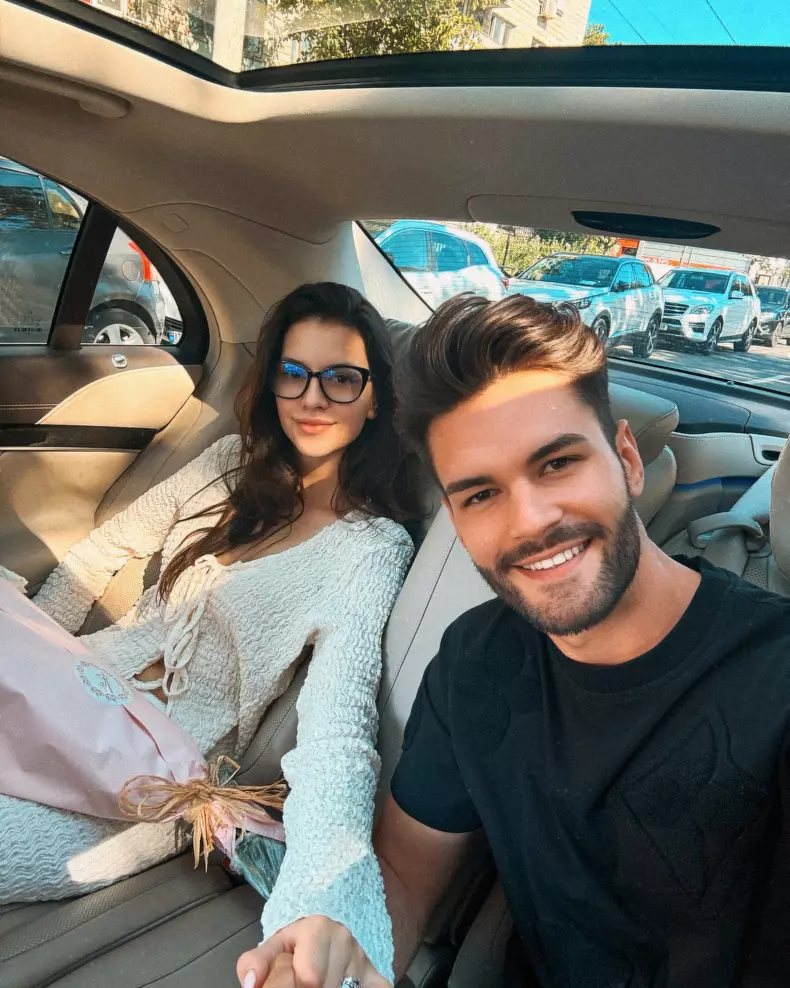 cleoapatra stratan 3