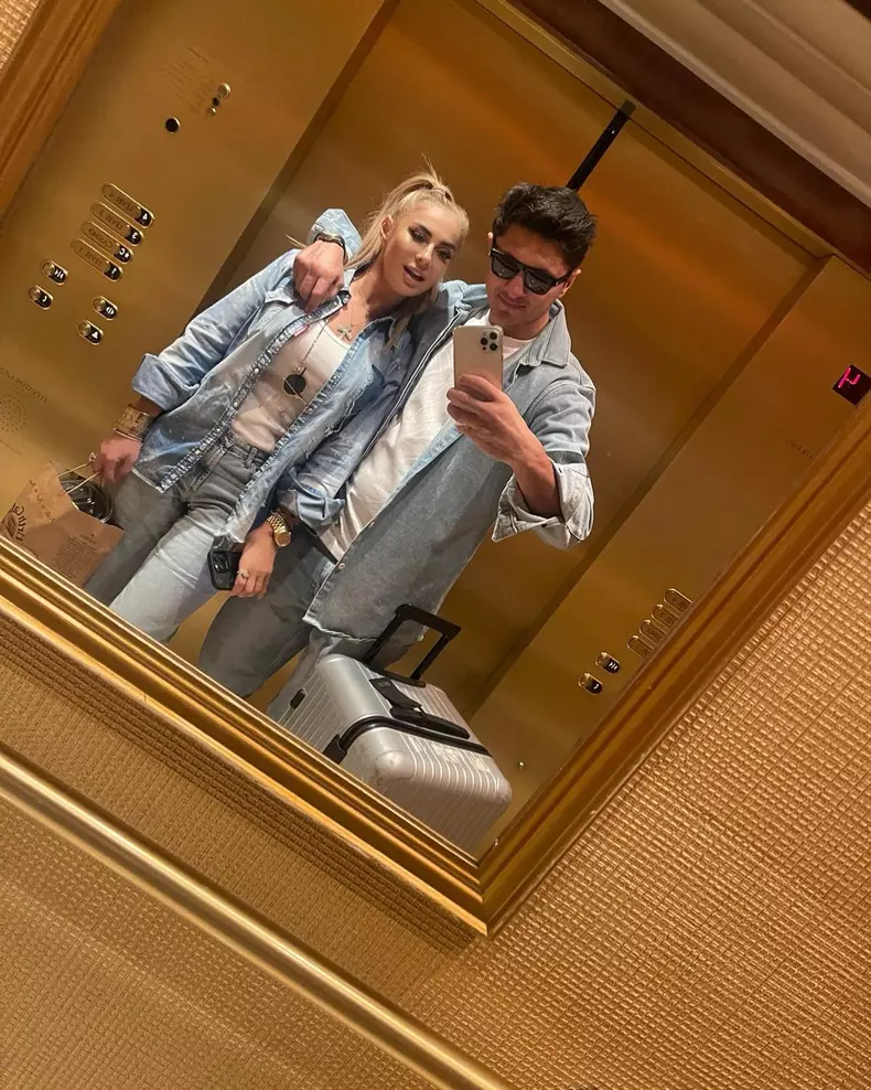 Ronald Gavril -  Anamaria Prodan8