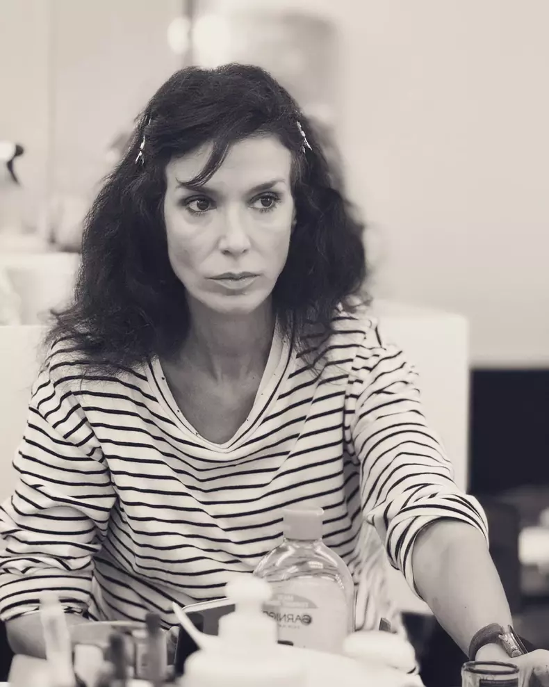 cine-este-Alina-Chivulescu-8