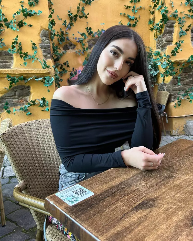 Laura Nicolaev casa iubirii3
