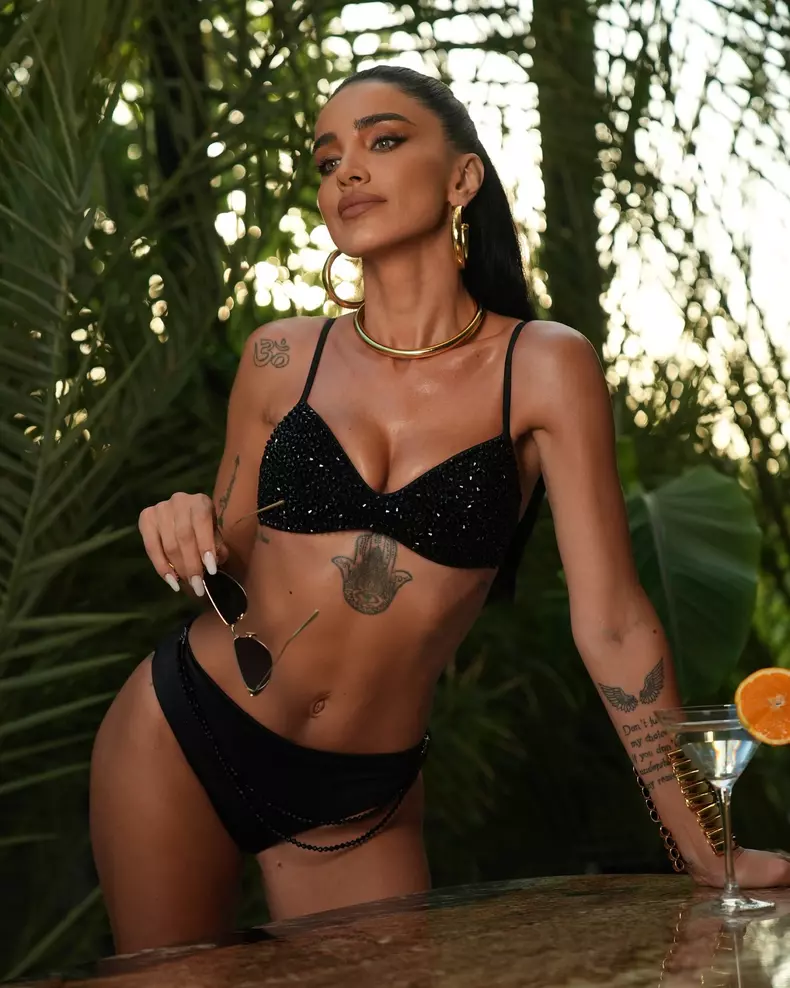 adelina pestritu 134