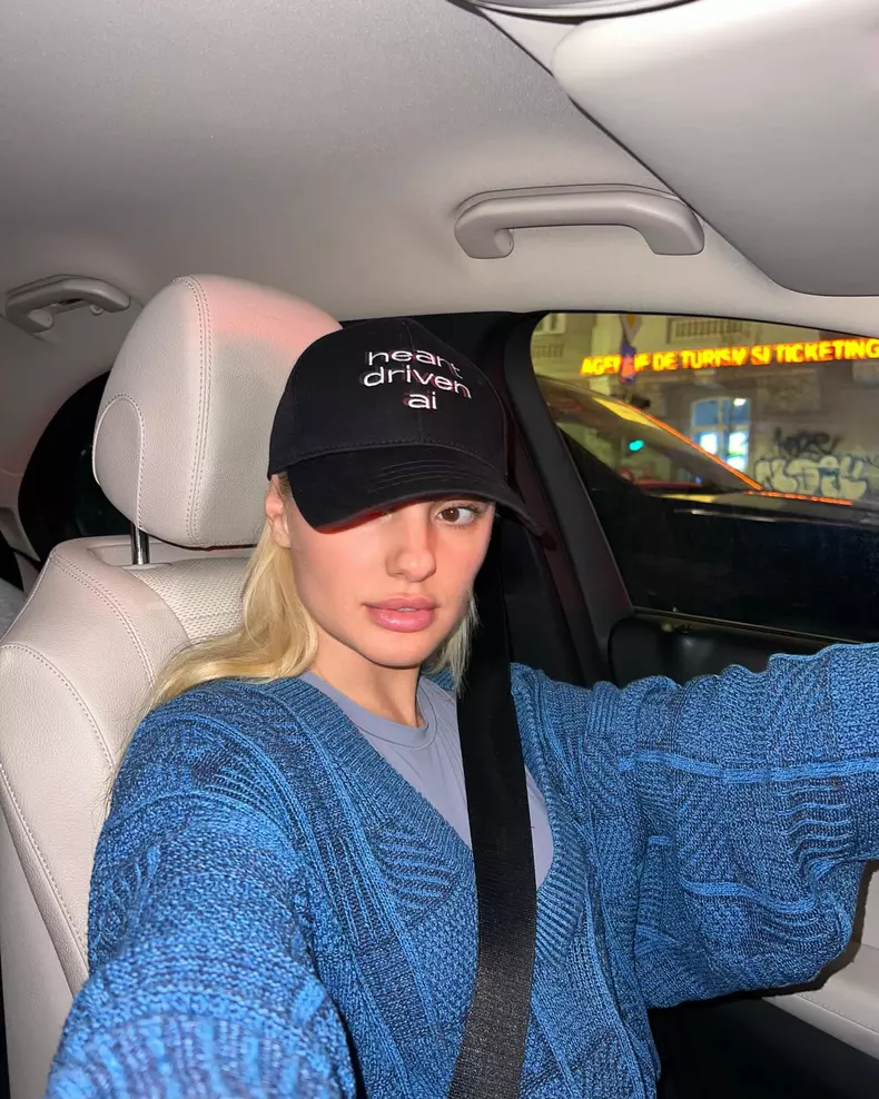 alexandra-stan-5