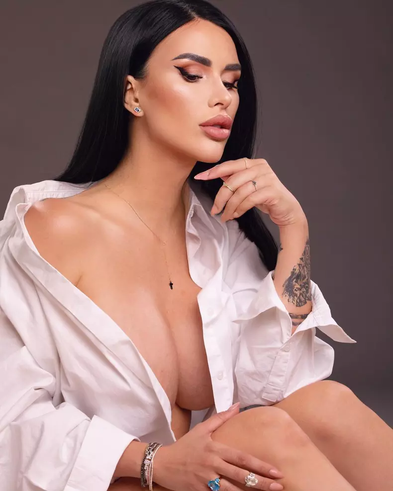 daniela crudu 93