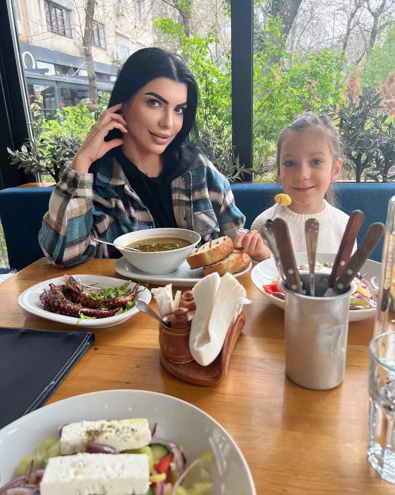 Andreea Tonciu fiica7