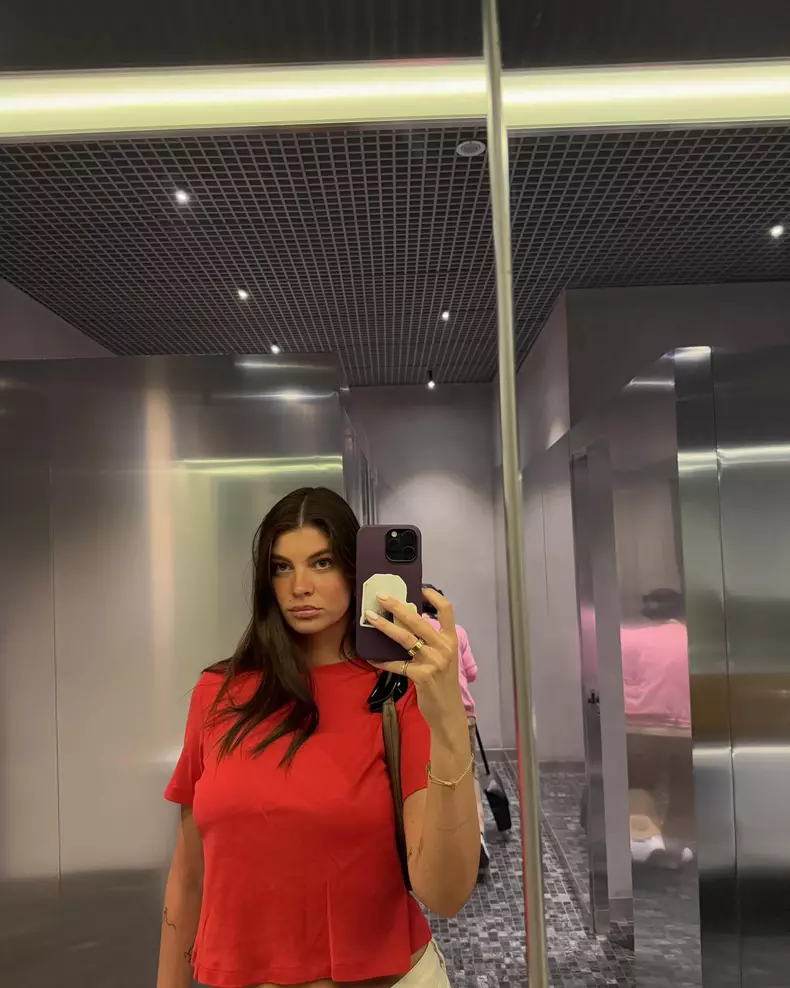 Laura Giurcanu3