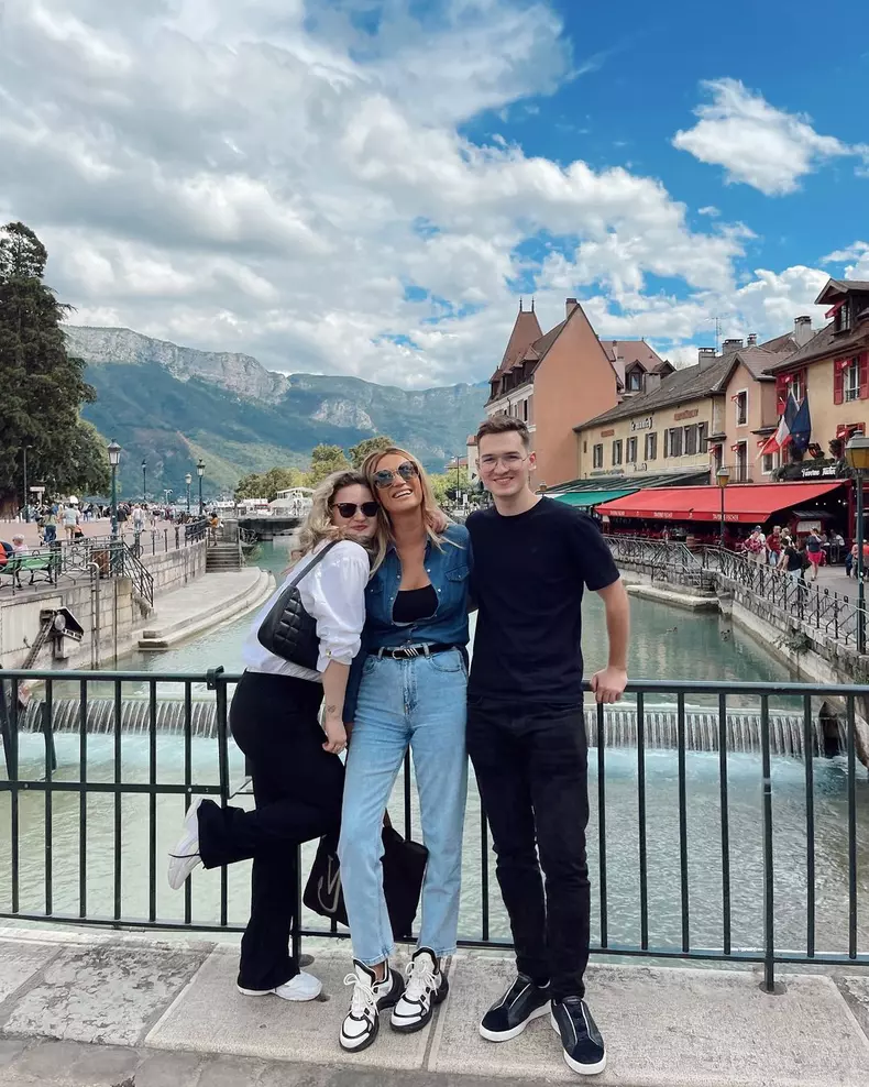 carmen negoita copii