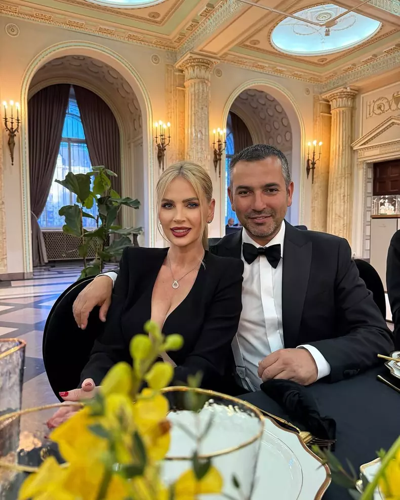 bf86e3cc-d715-46b8-af0d-fb1edce44433