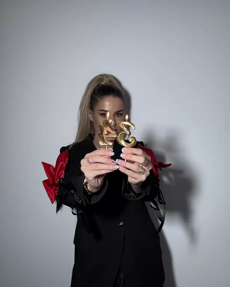 Simona Butură de la Insula iubirii4