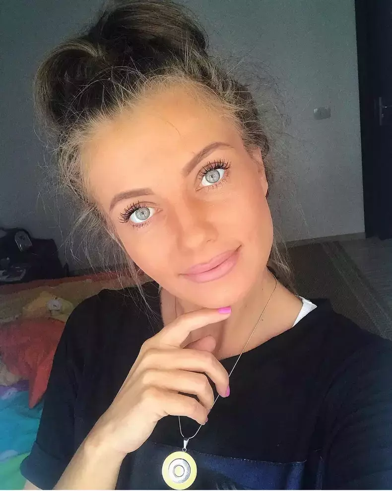 sylvia (1)
