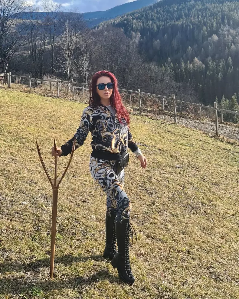 Larisa Drăgulescu este însărcinată a treia oară, la 38 de ani. Cum arată acum fosta soție a lui Marian Drăgulescu