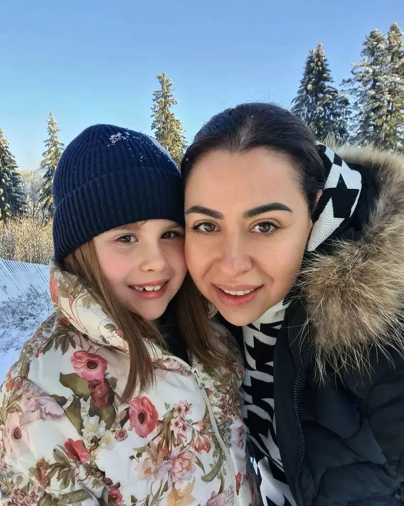 Oana Roman și fiica ei Isabela
