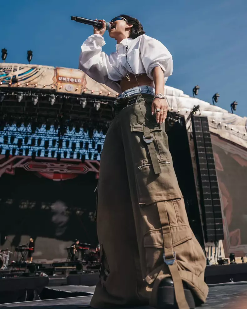 Inna (1)