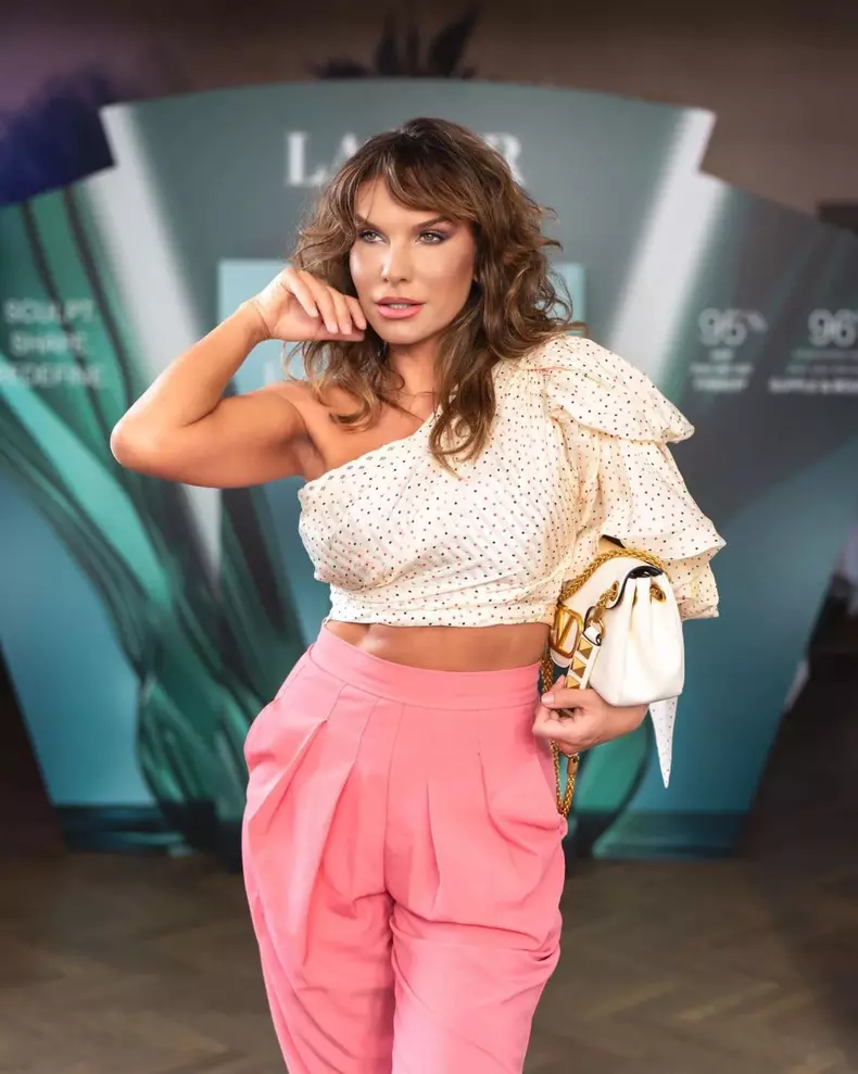 Cum arata barbatul ideal pentru Anna Lesko (4)
