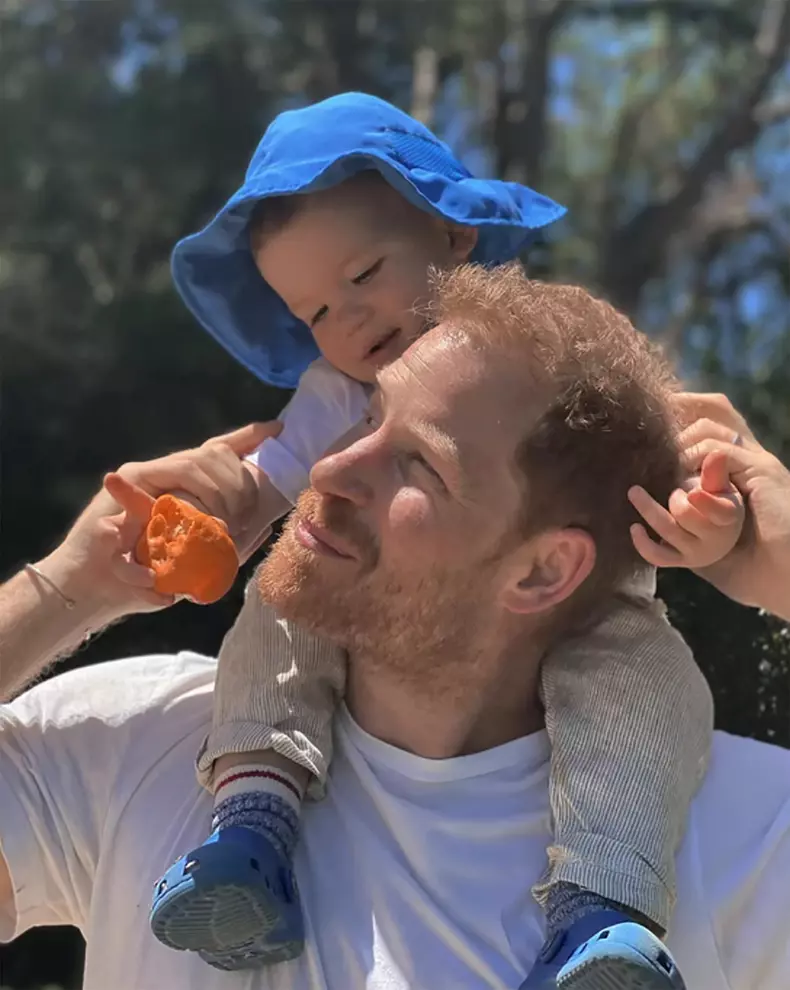 Fotografiile cu Archie și Lilibet pe care prințul Harry și Meghan Markle le-au ținut ascunse până acum. Ce detalii au ieșit la iveală