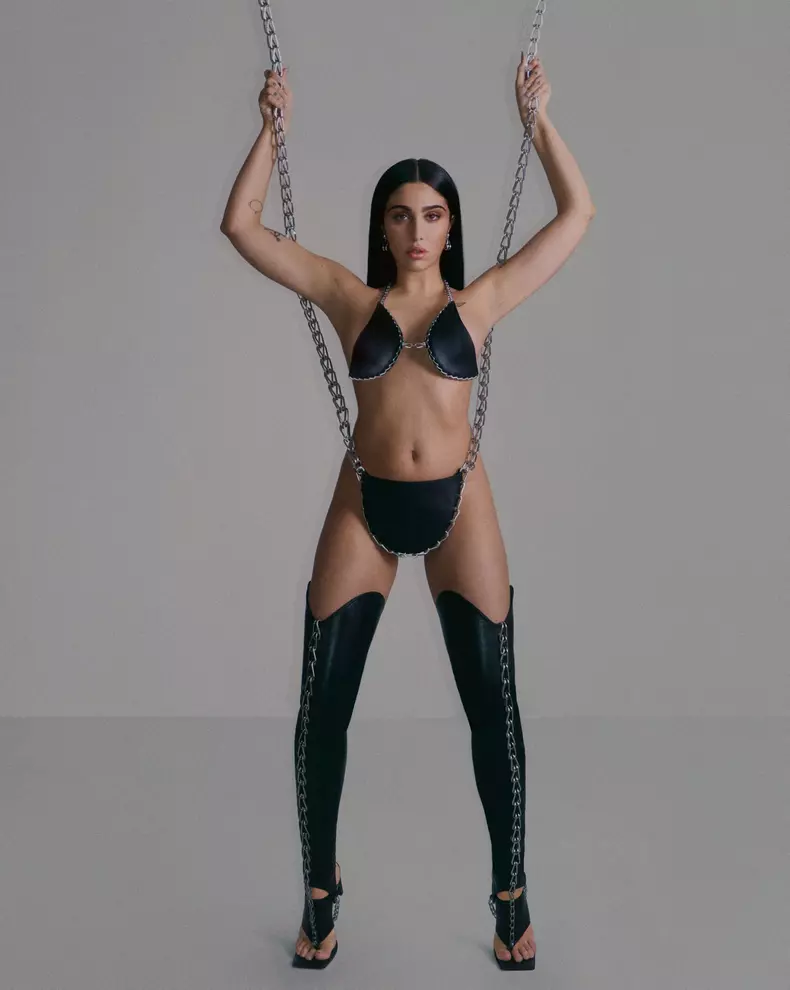 Fiica Madonnei, pictorial îndrăzneț. Lourdes Leon a pozat goală la 26 de ani