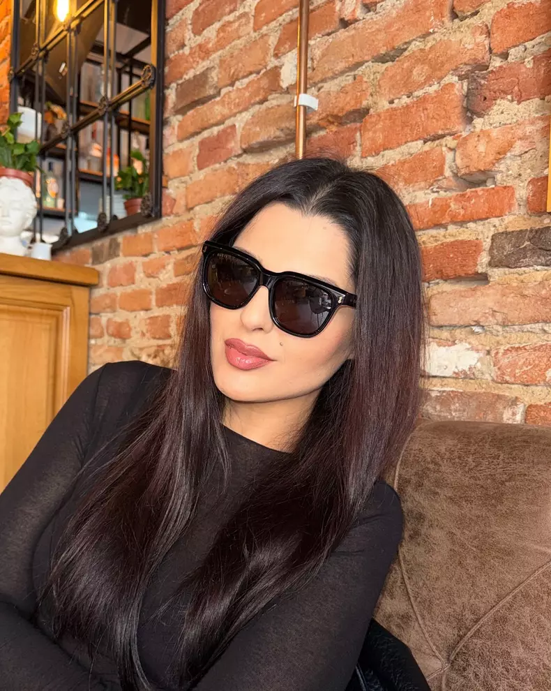 ioana state in negru 1