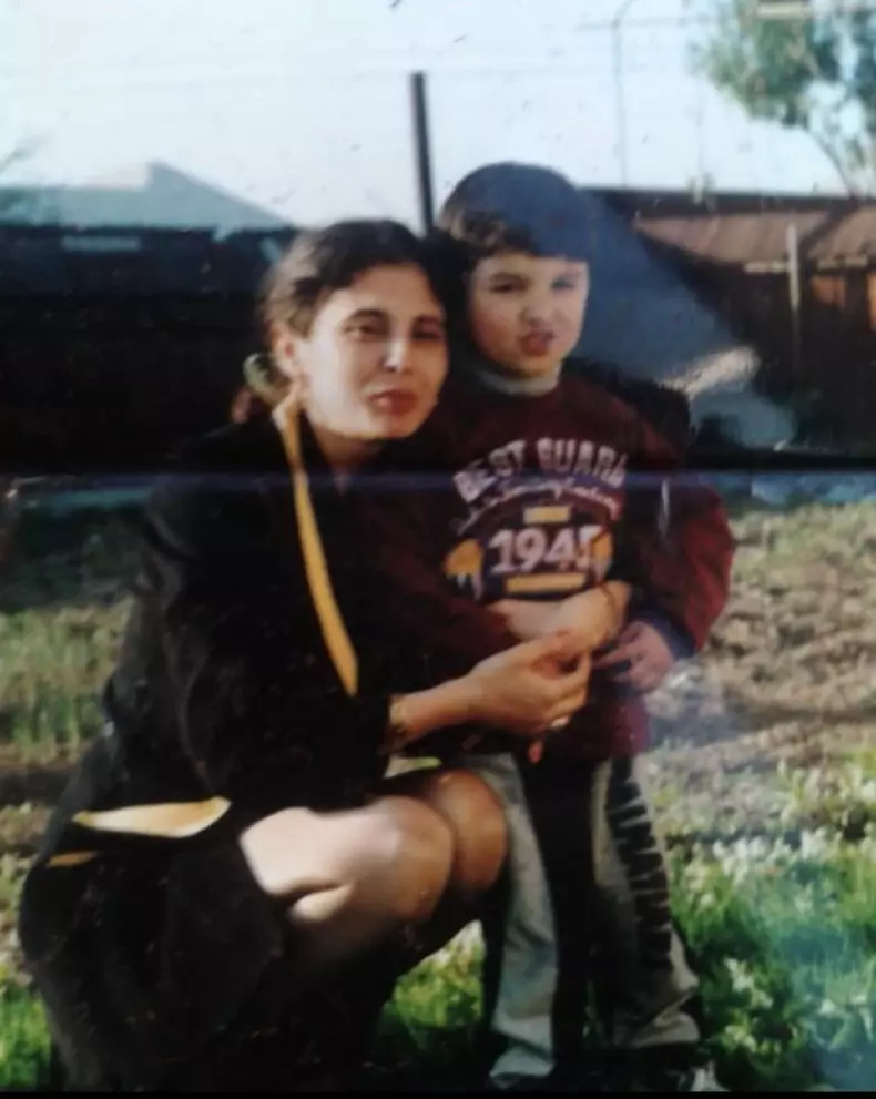 Chef Richard Abou Zaki, mesaj pentru mama sa de ziua onomastică  (3)